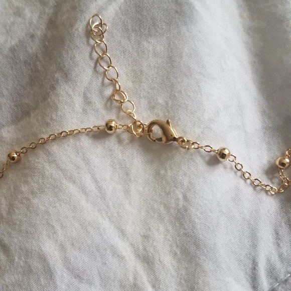 THE LANEY GOLD LIGHT BROWN TASSLE NECKLACE - Picture 4 of 6